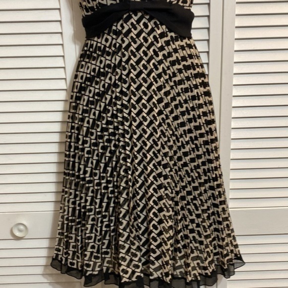 Rabbit Rabbit Rabbit Designs Black and cream dress!! - Picture 3 of 13